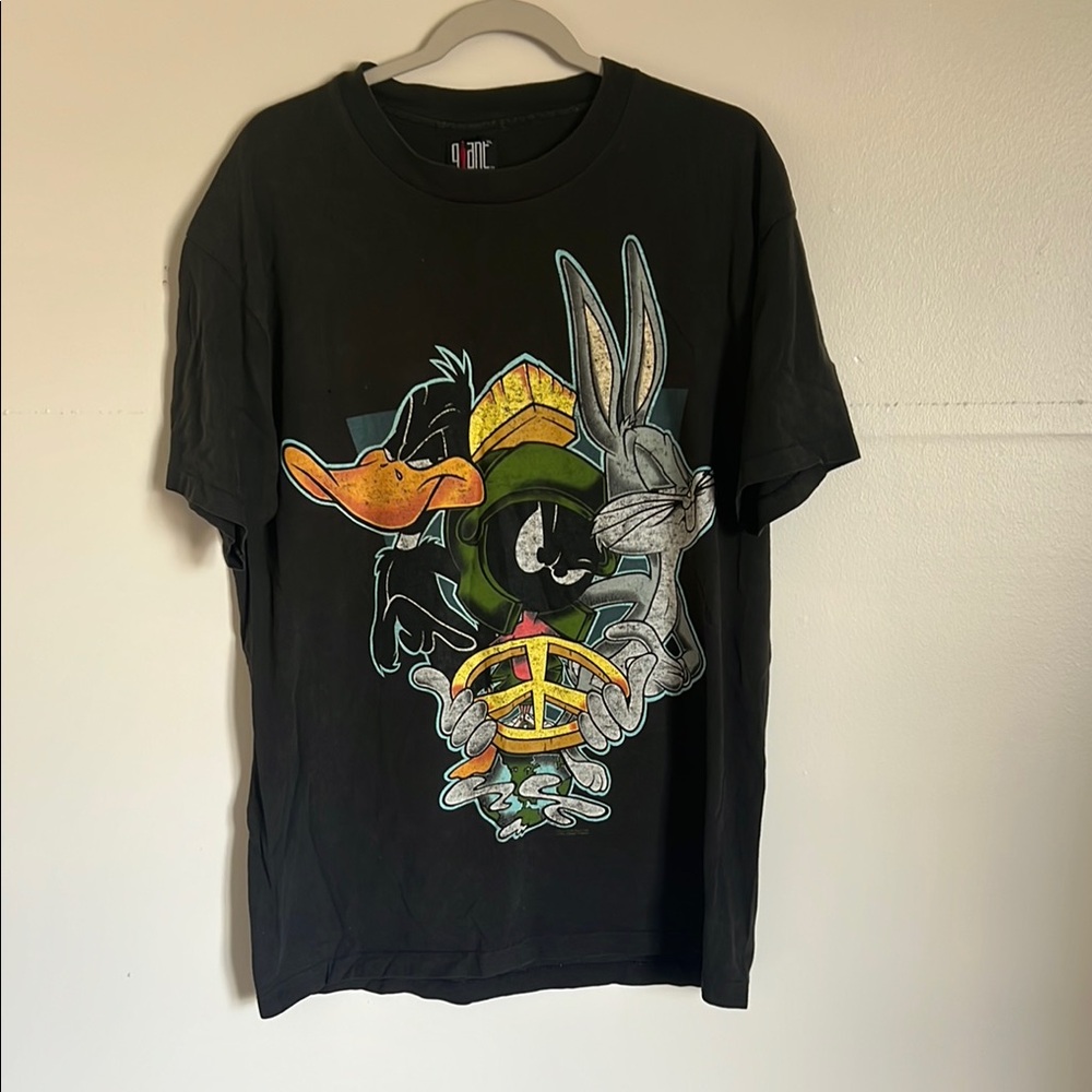 Vintage 90s Warner Brothers Peace Tee Size XL